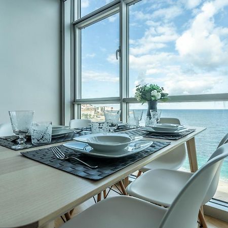 Apartamento En Primera Linea De Playa Riazor A Coruña Exteriör bild