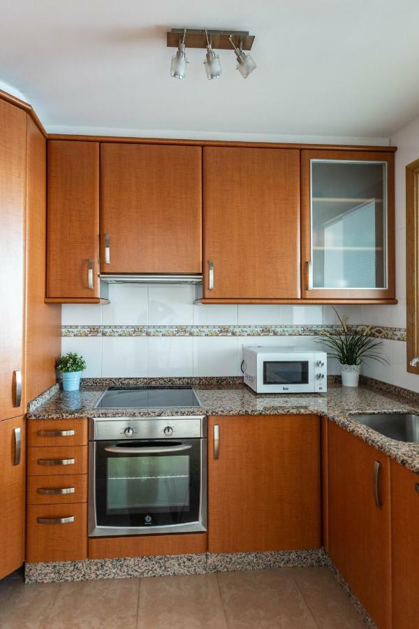 Apartamento En Primera Linea De Playa Riazor A Coruña Exteriör bild